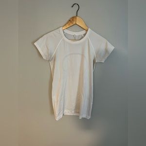 lululemon swiftly tech short sleeve shirt